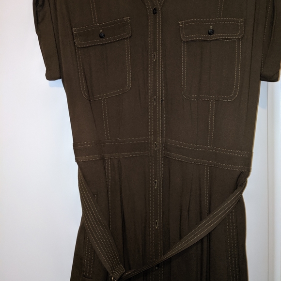 Green LOFT Dress with Pockets - Picture 3 of 4